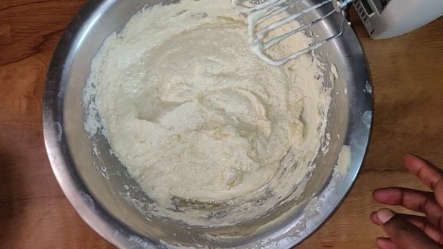 THE BEST HONEY COFFEE CAKE || SOFT AND MOIST смотреть онлайн