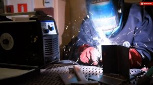 Синергетический инверторный сварочный полуавтомат Aurora POLO 160