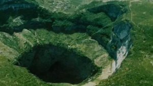 World deepest sinkhole - Xiaozhai Tiankeng