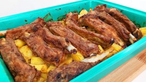 Запеченная картошечка со свиными ребрышками в духовке