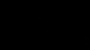 Негр смеется в темноте