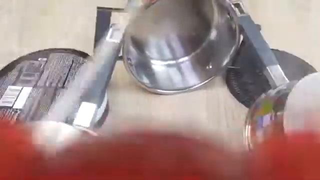 Цвет настроения синий желейный Медведь Валера смотреть онлайн