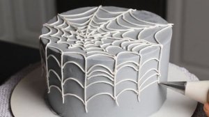 Cute Spider Web Cake for Halloween