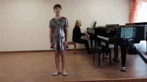 «Песенка о дружбе» муз. А.  Петрова