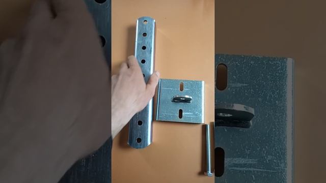 Стойки под ложементы. Исправляем недоработки производителей прицепов!))) смотреть онлайн