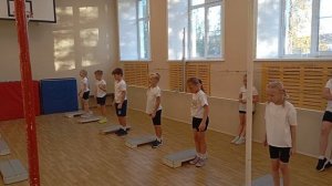 Программа упражнений с музыкальным сопровождением - 2. 1 Движение.