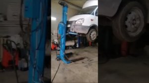 Автомобильный подъемник для ремонта до 3,5 тонн