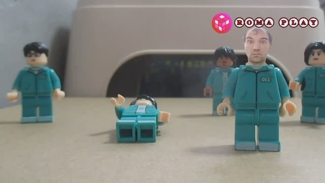 Набор китайского ЛЕГО "Игра в кальмара" - последний ужин