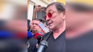 Григорий Лепс на похоронах Анастасии Заворотнюк — Потеряли человека, на всё воля Божья
