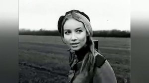 "PIOSENKA  MARUSI" из запрещённого теперь в Польше фильма 4 Танкиста и собака.