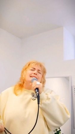 пою⭐между уроками..