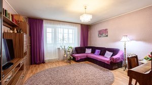 Трехкомнатная квартира, Новосибирск, Ленинский район, ул. Троллейная, д.142