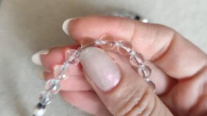 Бусы с горным хрусталем. Подбор материалов.