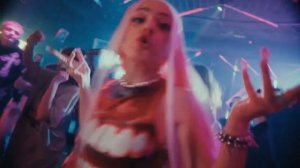 МЕЙБИ БЕЙБИ - Москоу Невер Слип, часовая версия