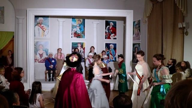 Разговоры портретов и медальонов смотреть онлайн