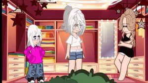 Антон стал девушкой на 24 часа!