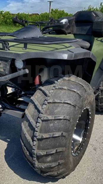 Покатушки на мощных и огромных квадроциклах , грязь , болото , лес . смотреть онлайн