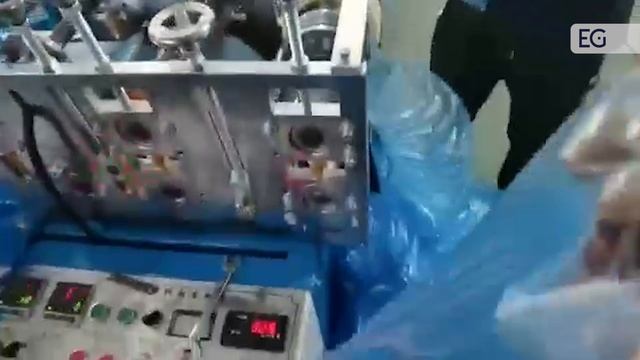 Машина для изготовления бахил с двойной подошвой PE CPE-120