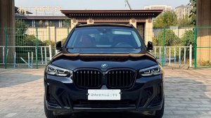 BMW x3 (30i)