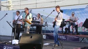 ВИА Трудовые резервы (Ксюша, Обожаю)