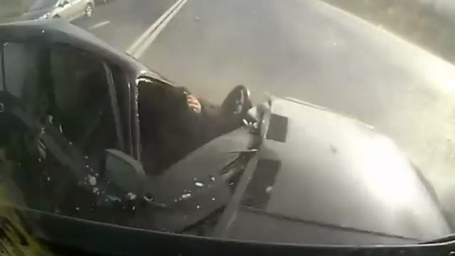 ЖЕСТЬ!!! У ПАРНЯ СТАЛЬНЫЕ ЯЙЦА смотреть онлайн