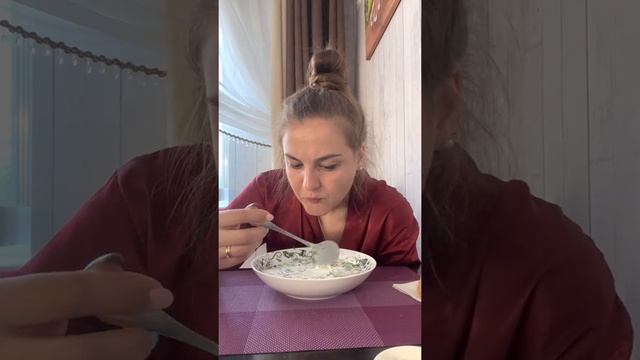 Мукбанг окрошка