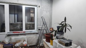 Результат запенивания подоконника клей-цементом