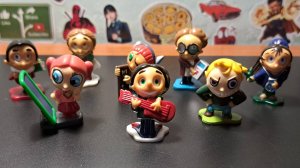 ВЕСЁЛЫЙ КЛАСС из Киндер-Сюрпризов / Обзор коллекции 2007 года!