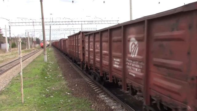 ВЛ10-502 и ВЛ11-326 с грузовыми поездами, платформа Шатурторф