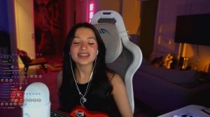 АМИНА ПОЕТ МЕЙБИ БЕЙБИ!