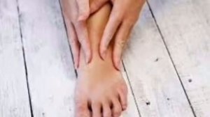 ХОМИЛАДОРЛИКДА ОЁК ТОМИР ТОРТИШИ