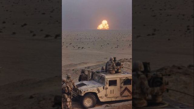 Вот идет караван из Пакистана в Иран Раста