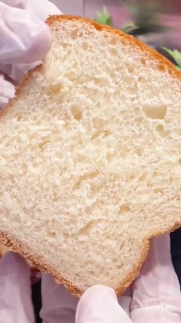 صلى عليك الله ياخير الورى 🙏🏽 خبز التوست سهل وطري #shorts смотреть онлайн