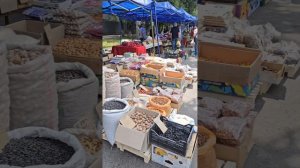 ФЕРМЕРСКАЯ ЯРМАРКА В АЛМАТЫ. УЛИЦА ГОГОЛЯ-МАСАНЧИ. ТОЛЬКО ПО ВОСКРЕСЕНЬЯМ