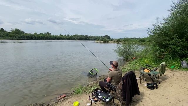 ЛЯЩ НА ДИКАРІ. Рибалка на PZW. смотреть онлайн