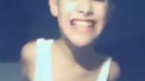 Отпадный ролик(мальчик певец)