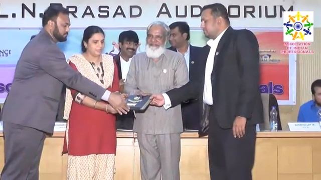 Association of Indian Professionals EA-2015 смотреть онлайн