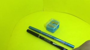 Color Fever Metallic Eye Pencil