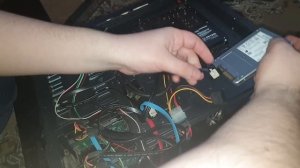 Устанавливаю SSD накопитель 512 ГБ Intel 545s