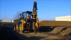 Быстрая смена навесного оборудования на экскаваторах погрузчиках Caterpillar серии F2