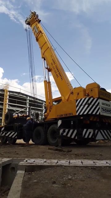 Crane 50T Tadano #loadtest #openboom #mobilecrane #Shorts, #youtubeshorts