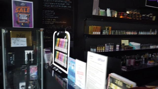 My Favorite VAPE SHOP in Canggu Bali Off BATU BOLONG