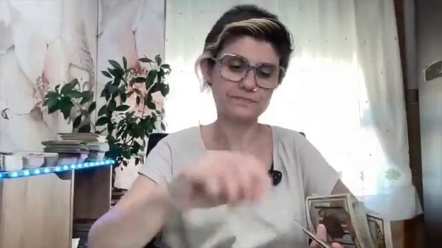 ESCORPIO ♏️¡¡ATENTO ESCORPIO! RECIENTEMENTE TE VIO EN SUEÑOS EN VIDAS PASADAS  😳#tarot #scorpio