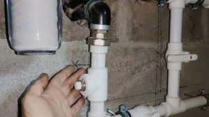 Как повысить давление воды! Простая система повышающая давление воды с водопровода!