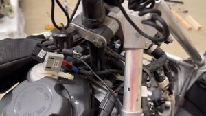 Регулировка лыж снегохода Поларис. 2024