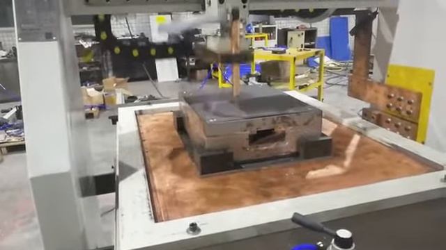 Станок контактной сварки портальный с ЧПУ