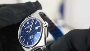 Frederique Constant Highlife Automatic COSC FC-303N4NH6B
