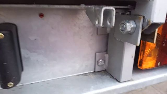 Самодельный трап для заезда квадроцикла на прицеп МЗСА 817710 смотреть онлайн