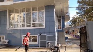 Зимняя мойка окон