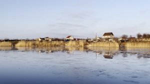 Улыбайтесь!!Один хрен, в ваши проблемы никого не волнуют.И живите так,чтобы жизнь,пиная вас сломала